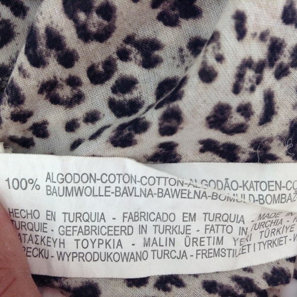 ZARA BASIC Leopard Print Blouse - Picture 8 of 8